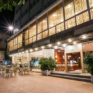 3* Hotel Gaudi